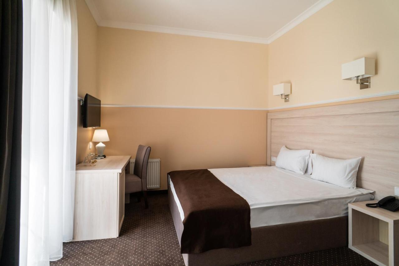 אודסה Potemkinn Hotel מראה חיצוני תמונה